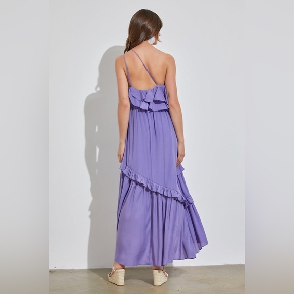 Petal & pup ruffle one shoulder side slit maxi dress nwot - Picture 4 of 5